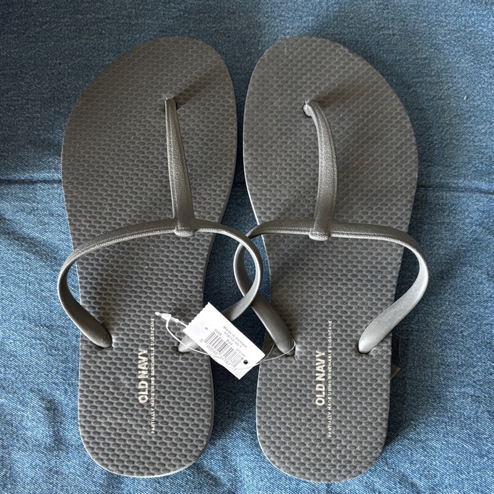 Old Navy Charcoal Sandals